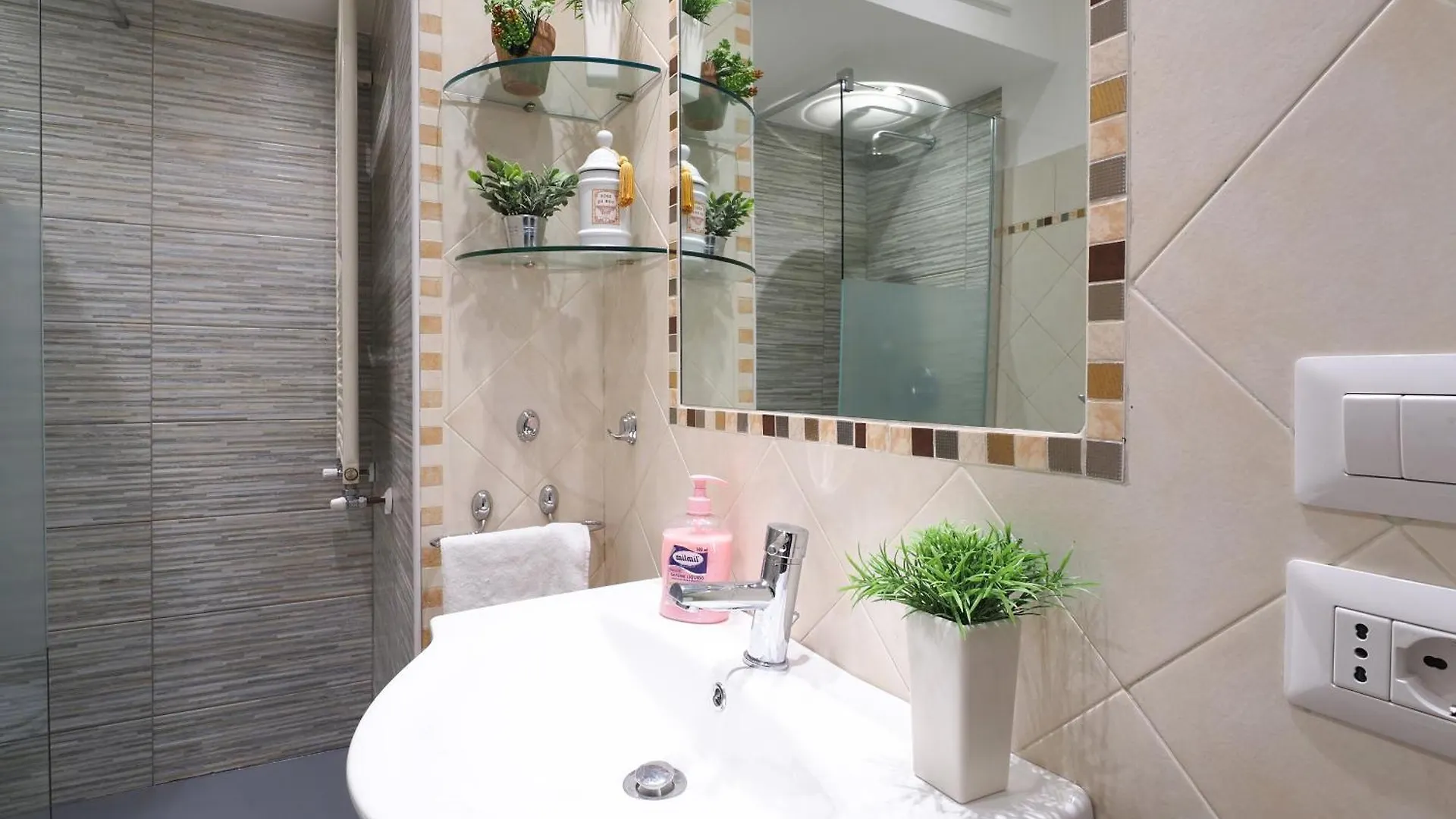Delizioso Studio Tra Navigli E Mm Sant'Agostino Milán Apartmán