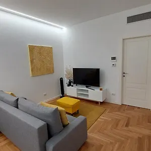 Moderno Tra Stazione E Loreto Apartamento Milán